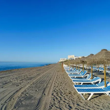 In By Playa Carihuela
