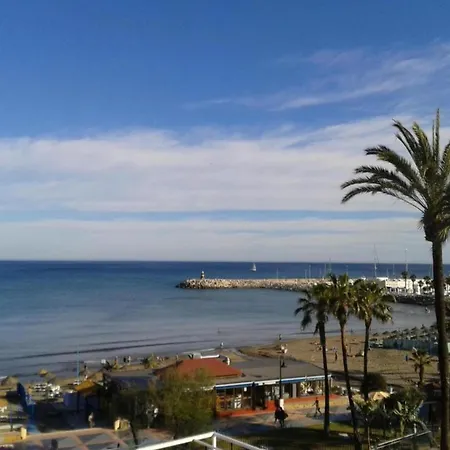 In By Playa Carihuela * 托雷莫利诺斯
